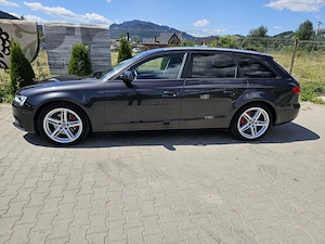 Vând Audi A4 Avant B8 Facelift  - imagine 2