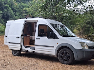 Ford Transit Connect L2H2 Micro-Camper (2008)   Proiect DIY Complet   Fără Rugină! - imagine 7