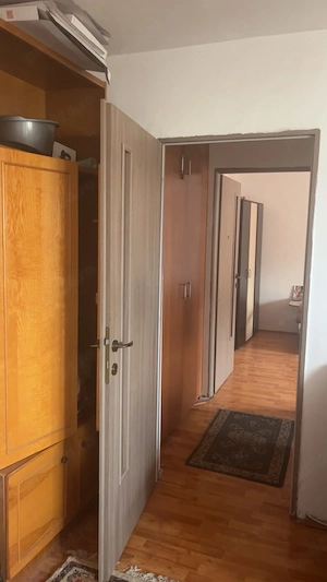 Închiriez apartament  - imagine 5