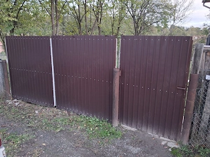 Casă de vânzare Almașu Mare la strada principală - imagine 9
