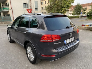 VOLKSWAGEN Touareg 3,0d  Automat Navi mare  - imagine 3