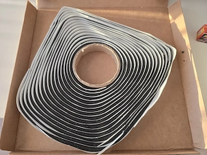 Adeziv lipire / etansare faruri auto , portiere auto Rubber Butyl 7mm rola 8 metri