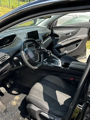 Peugeot 5008 1.5 BlueHDI s&s Allure - imagine 9