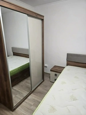 Închiriez apartament 3 camere- Blvd. Circumvalatiuni  - imagine 3