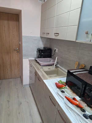 Apartament doua camere - imagine 2