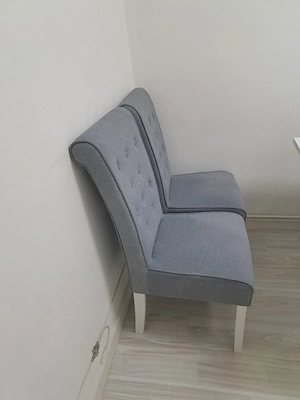 Vand 4 Scaune