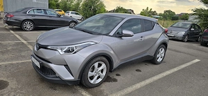 Toyota C-HR Business Edition 1.8 hibrid 