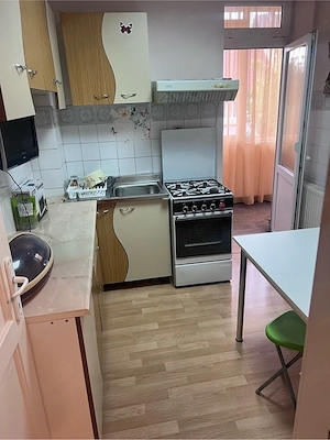 iinchiriez apartament - imagine 2