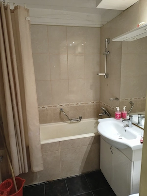 Proprietar vand apartament cu 4 camere Baia Mare, str. Iuliu Maniu - imagine 9