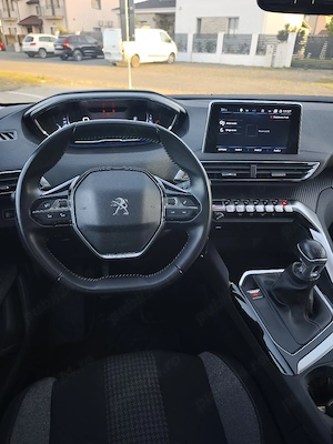 Peugeot 5008   1.2 Benzina - imagine 4