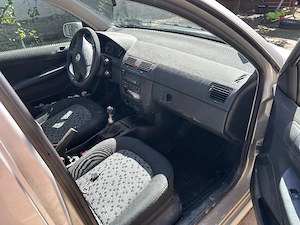 Skoda fabia 2006 benzina si gpl - imagine 4
