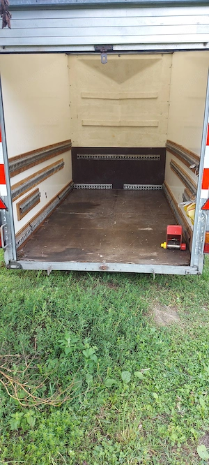 vând remorca 2 axe cu sistem de frânare propriu de 1500kg greutate max. dimensiuni : vezi foto! - imagine 4