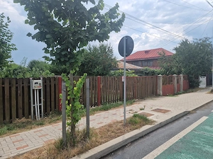 Teren de vanzare