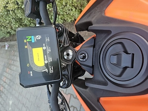 Motocicleta ktm 390 duke cu quickshifter - imagine 5