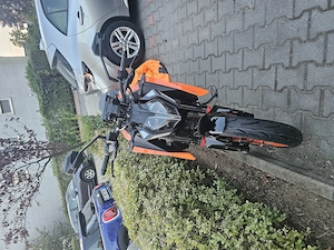 Motocicleta ktm 390 duke cu quickshifter - imagine 4