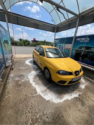Vând SEAT Ibiza, motor 1.2 benzină, o mașină îngrijită și întreținută. - imagine 2
