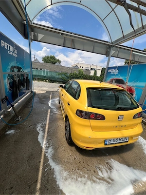 Vând SEAT Ibiza, motor 1.2 benzină, o mașină îngrijită și întreținută. - imagine 4