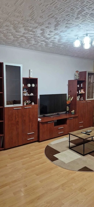 De inchiriat apartament 2 camere zona linistita - imagine 2