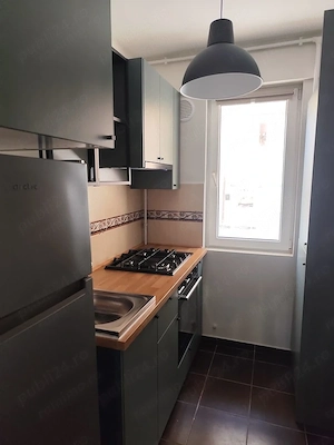 Închiriez apartament 2 camere - imagine 4
