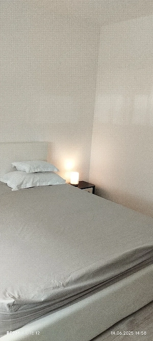 Inchiriez apartament decomandat, complet mobilat și utilat, cu loc de parcare și grădină, in Coresi! - imagine 5