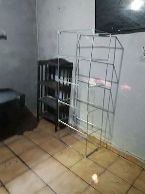 Vind Garsoniera curte + teren propriu singur curte - 35 mp