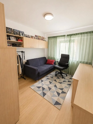 Apartament 4 camere ,ULTRACENTRAL , 90 MP  Dragasani - imagine 14