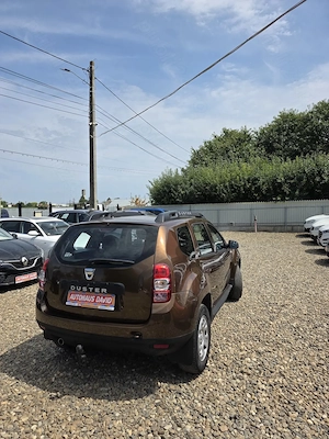 Dacia Duster 2014 4x2 Manual Euro 5 - imagine 4