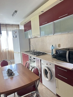 Inchiriez apartament 2 camere - Bld. Grivitei, Brasov - imagine 5