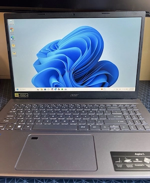 Laptop Acer Aspire 5 - i7