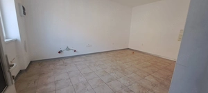 Spațiu comercial pretabil pentru diverse activități – str. Ana Ipătescu, Lugoj - imagine 8