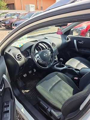 Nissan Qashqai 2012 7 locuri Euro 5 Manual Panoramic - imagine 4