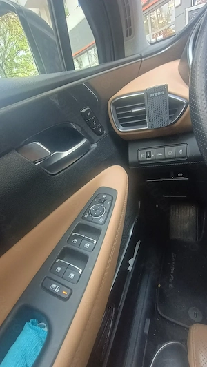 Hyundai Santa -Fe Hibrid De vanzare - imagine 5