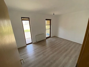 Vand inchiriez apartament 3 camere in Giroc - imagine 4