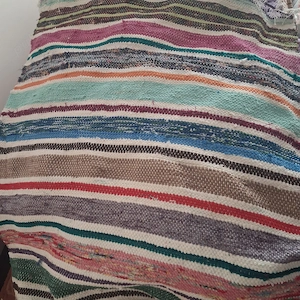 Preș multicolor țesut 