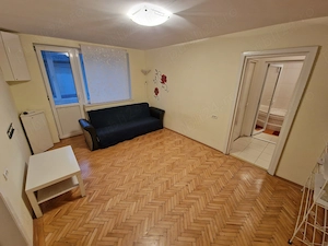 Central, lângă prefectură, 2 camere cu centrală proprie - imagine 2