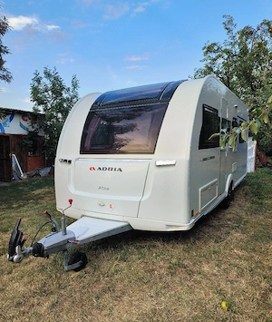 Rulota Adria Altea 552 din 2018.