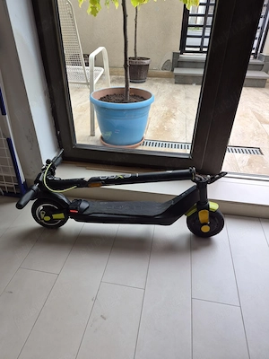 Vand trotinetă electrica pt copii 