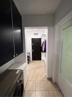 dristor etaj 1 metrou decomandata - imagine 5