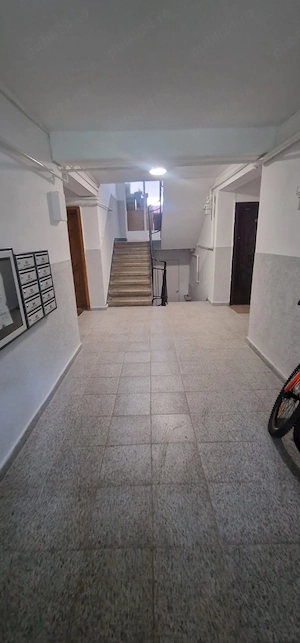 de vanzare apartament 3 camere Reghin - imagine 6