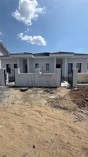 Duplex pe plan - 2 bai - toate utilitatile - imagine 1