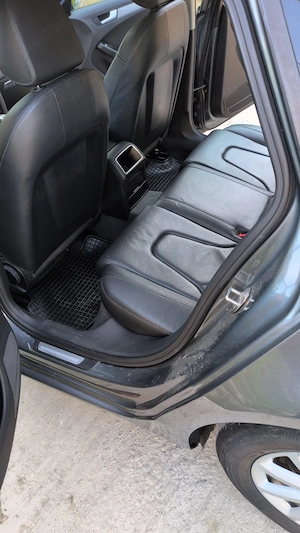 AUDI A4 în stare foarte bună - imagine 3