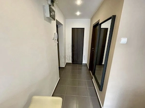 Complex, apartament 2 camere, decomandat, renovat, centrala proprie, clima - imagine 7