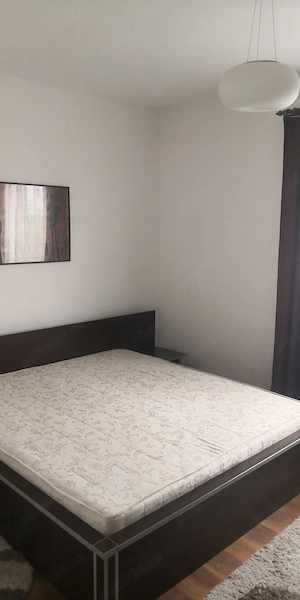 P. F. vând apartament 2 camere + garaj Bună Ziua  - imagine 3