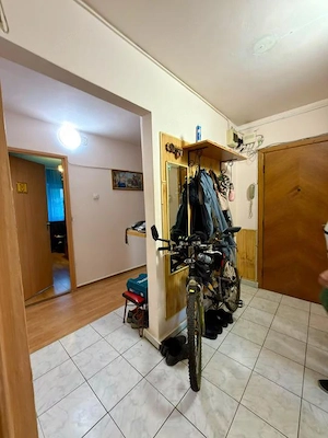 Apartament spatios, 4 camere, 79 mp utili, etaj 1 - Zona Lipovei - imagine 9