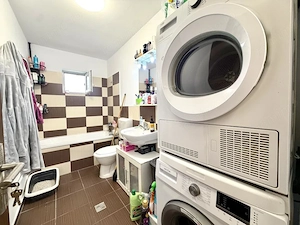 Apartament 2 camere, 55 mp utili, etaj 5/5 - Zona Simion Barnutiu - imagine 5