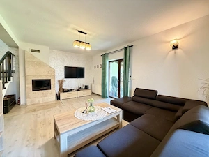 Duplex cu perete dublu, 108 mp utili, 303 mp teren - Dumbravita, zona Kaufland  - imagine 2