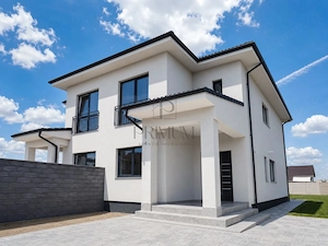 Duplex superb - teren generos - finisaje premium - imagine 1