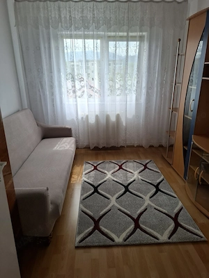 Proprietar închiriez apartament 3 camere  - imagine 2