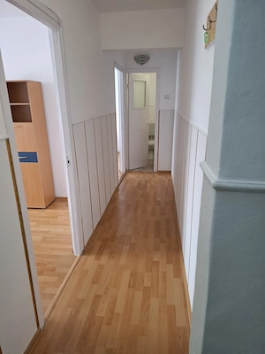 Proprietar închiriez apartament 3 camere  - imagine 6