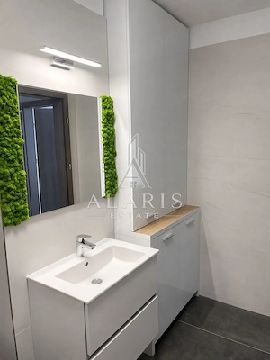 Apartament cu 2 camere, vedere panoramica, in Soarelui - imagine 4